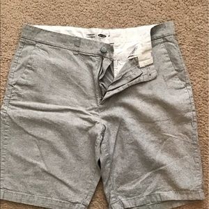 Old Navy grey linen shorts size 33 (ultimate slim)